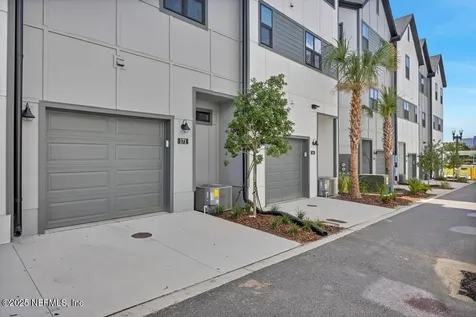 171 Barstow Place Jacksonville FL 32204