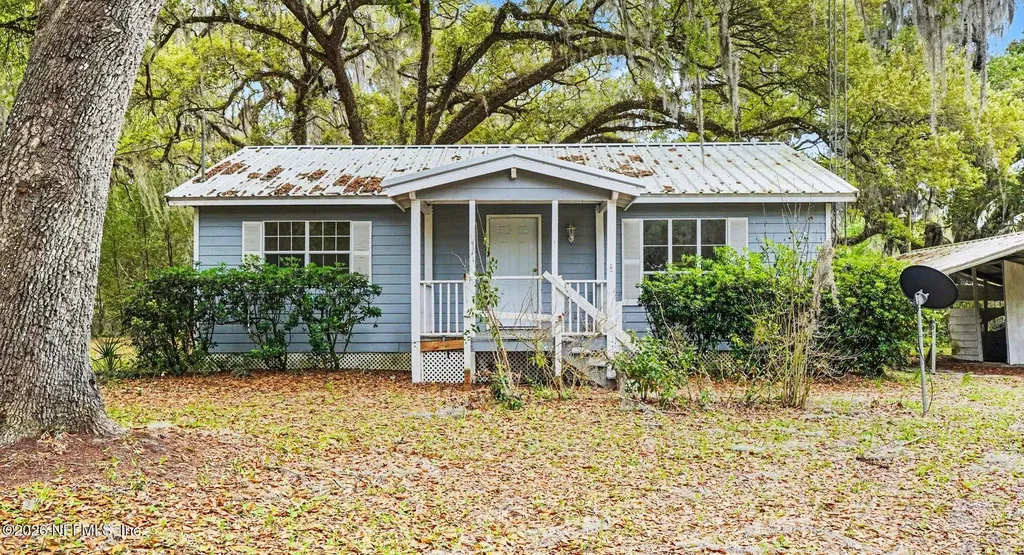 808 County Road 20a Hawthorne FL 32640