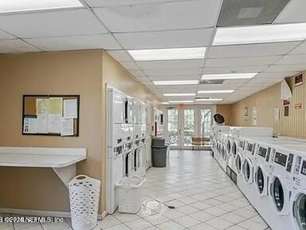 3865 Campenero Court Jacksonville FL 32217