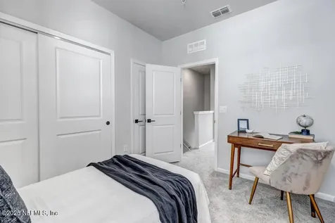 158 Barstow Place Jacksonville FL 32204