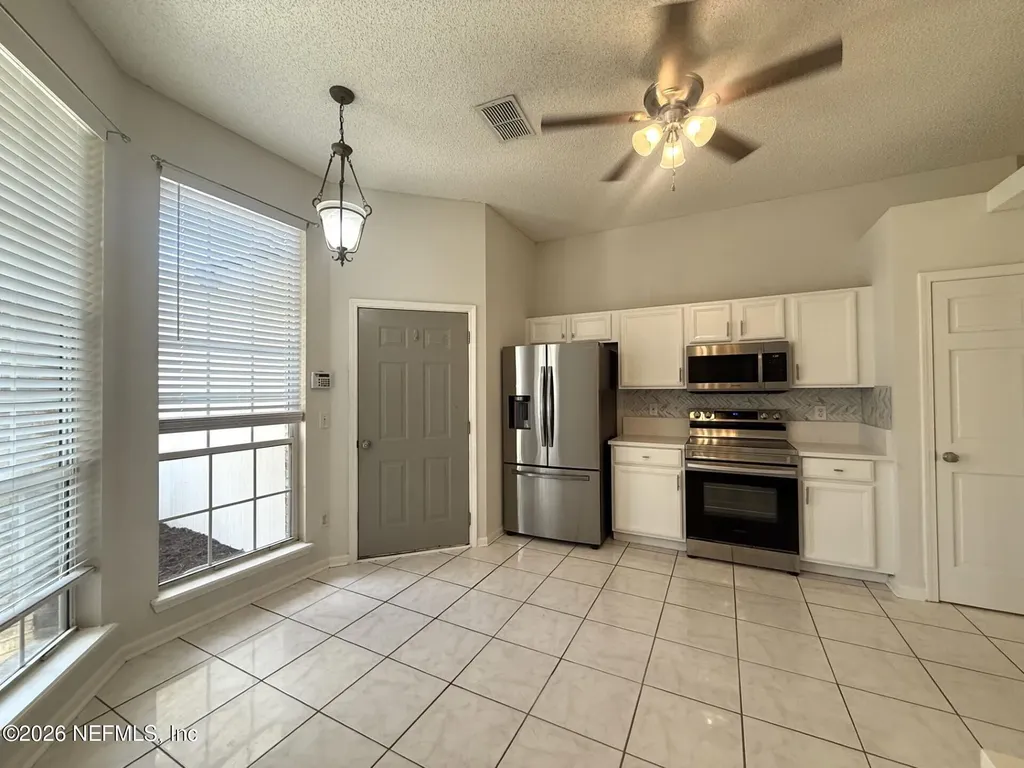 913 Mackinaw Trail St. Augustine FL 32092