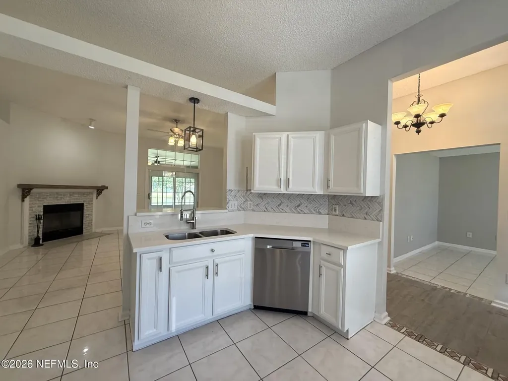 913 Mackinaw Trail St. Augustine FL 32092