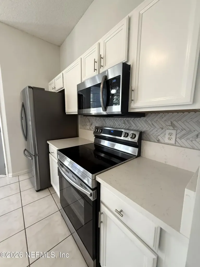913 Mackinaw Trail St. Augustine FL 32092
