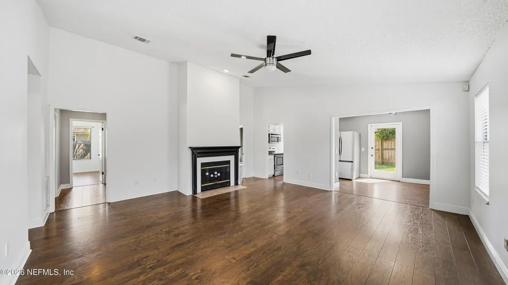 374 Hickory Hollow Drive N Jacksonville FL 32225