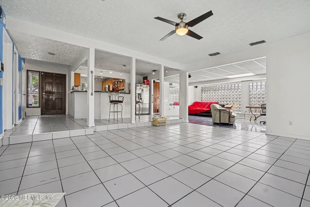 4258 Seabreeze Drive Jacksonville FL 32250