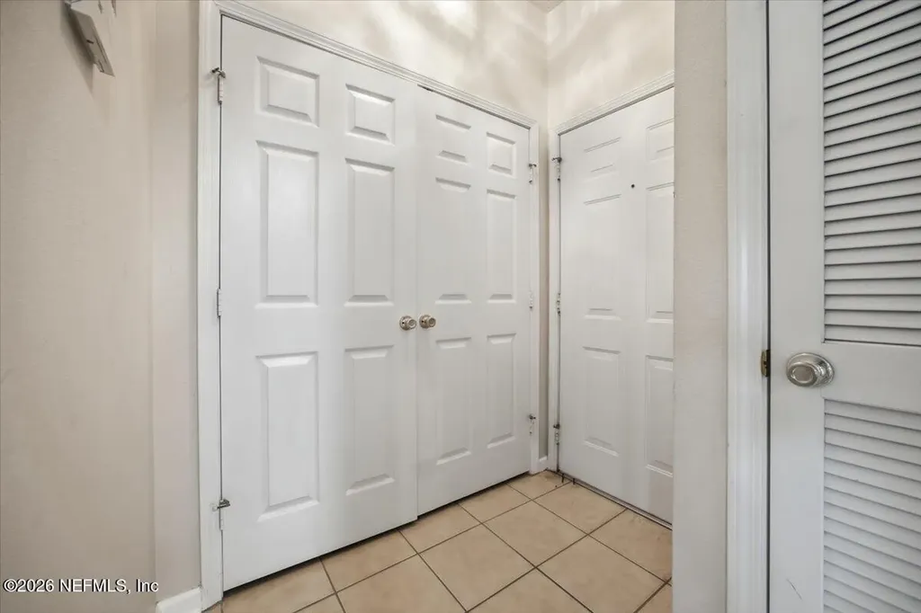 7990 Baymeadows Road E Jacksonville FL 32256