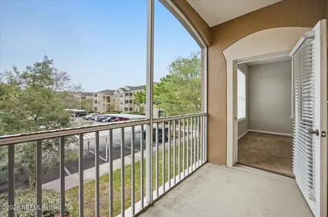 7990 Baymeadows Road E Jacksonville FL 32256