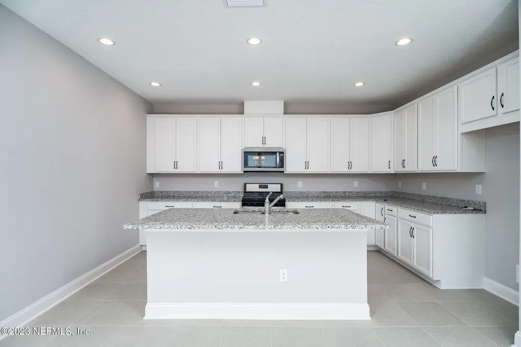 45 Cool Springs Avenue Ponte Vedra FL 32081