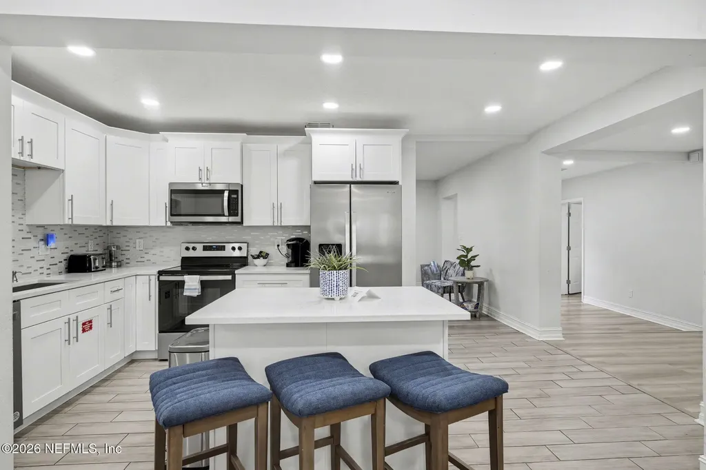 1702 7th Street N Jacksonville Beach FL 32250