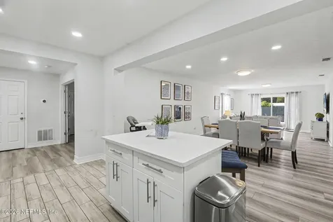 1702 7th Street N Jacksonville Beach FL 32250