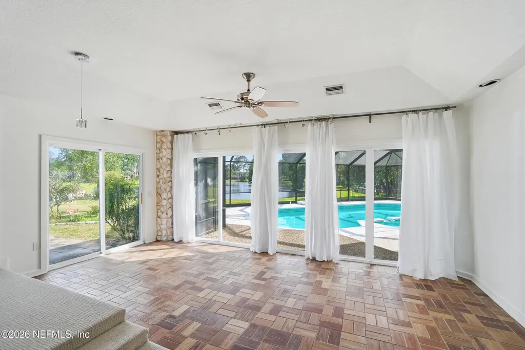 7911 Hunters Grove Road Jacksonville FL 32256