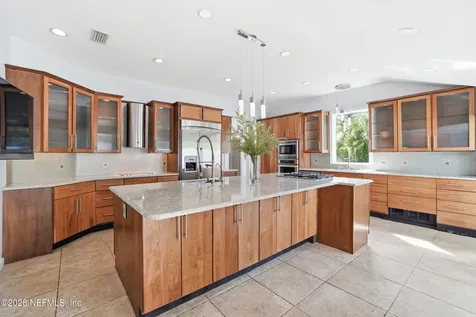 7911 Hunters Grove Road Jacksonville FL 32256