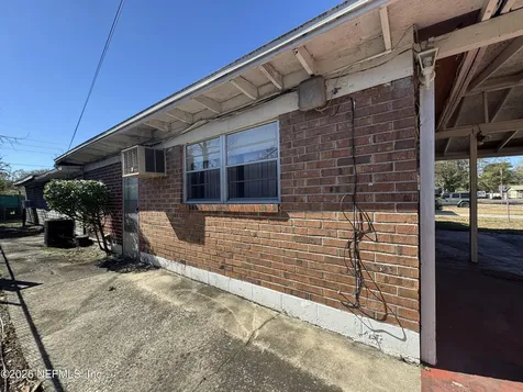 2560 Robert Street Jacksonville FL 32209