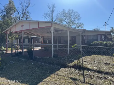 2560 Robert Street Jacksonville FL 32209