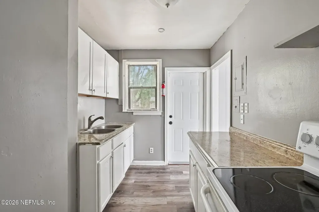 459 W 65th Street Jacksonville FL 32208