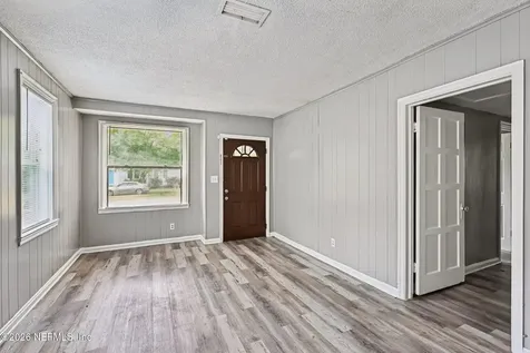 459 W 65th Street Jacksonville FL 32208