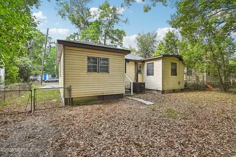 459 W 65th Street Jacksonville FL 32208