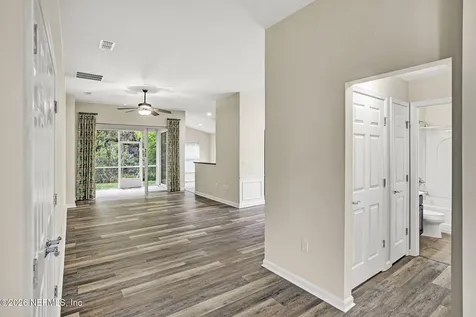 9122 Honeybee Lane Jacksonville FL 32256