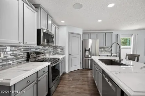 2227 Crystal Cove Drive Green Cove Springs FL 32043