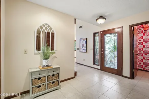 12852 Longview Drive W Jacksonville FL 32223