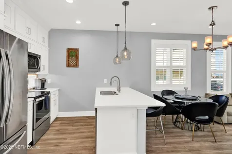 1306 1st Street S Jacksonville Beach FL 32250