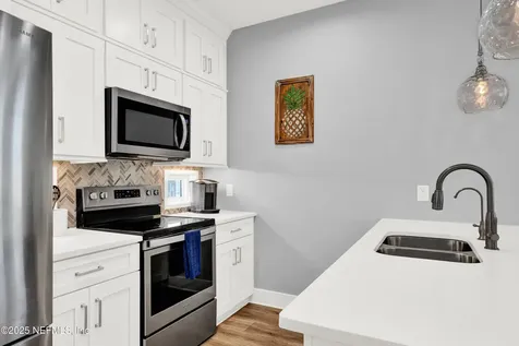1306 1st Street S Jacksonville Beach FL 32250