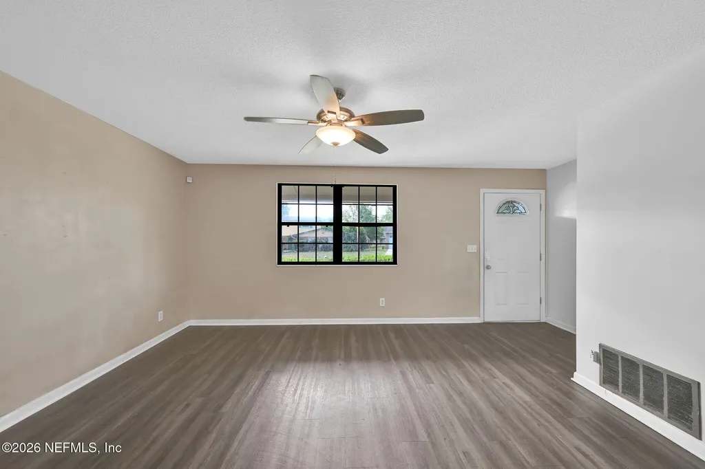 1187 Pecan Cove Jacksonville FL 32221