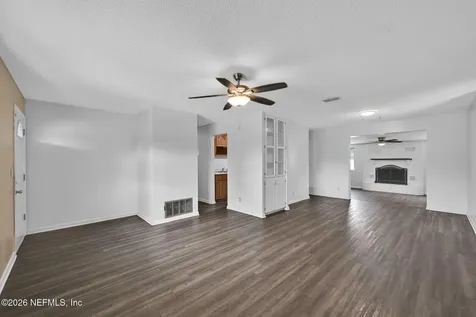 1187 Pecan Cove Jacksonville FL 32221