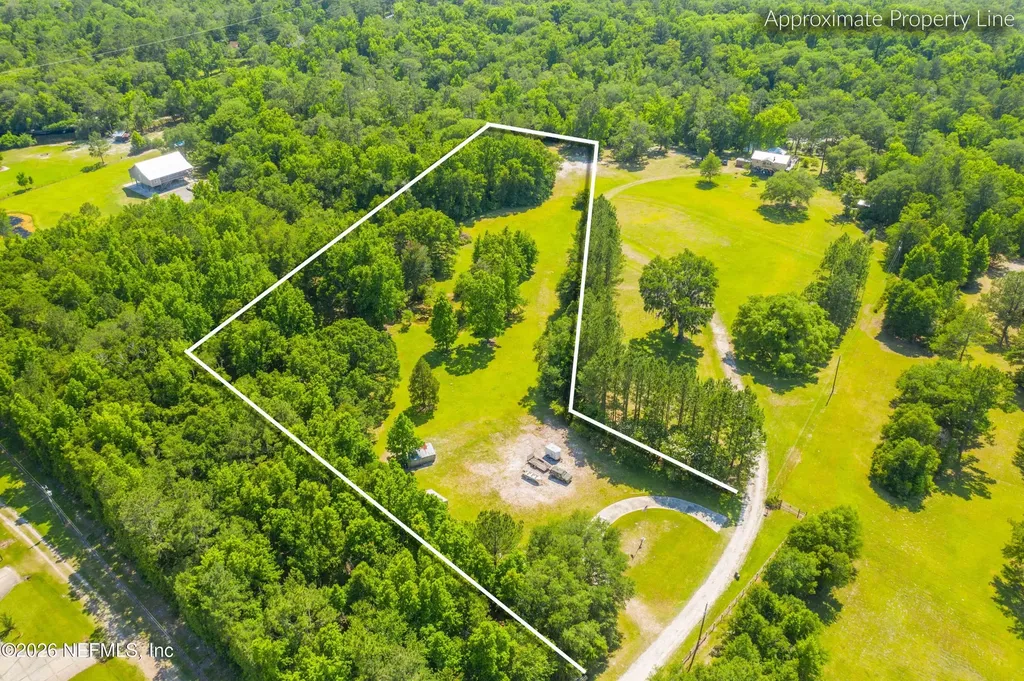 4369 Hawk Haven Road Middleburg FL 32068