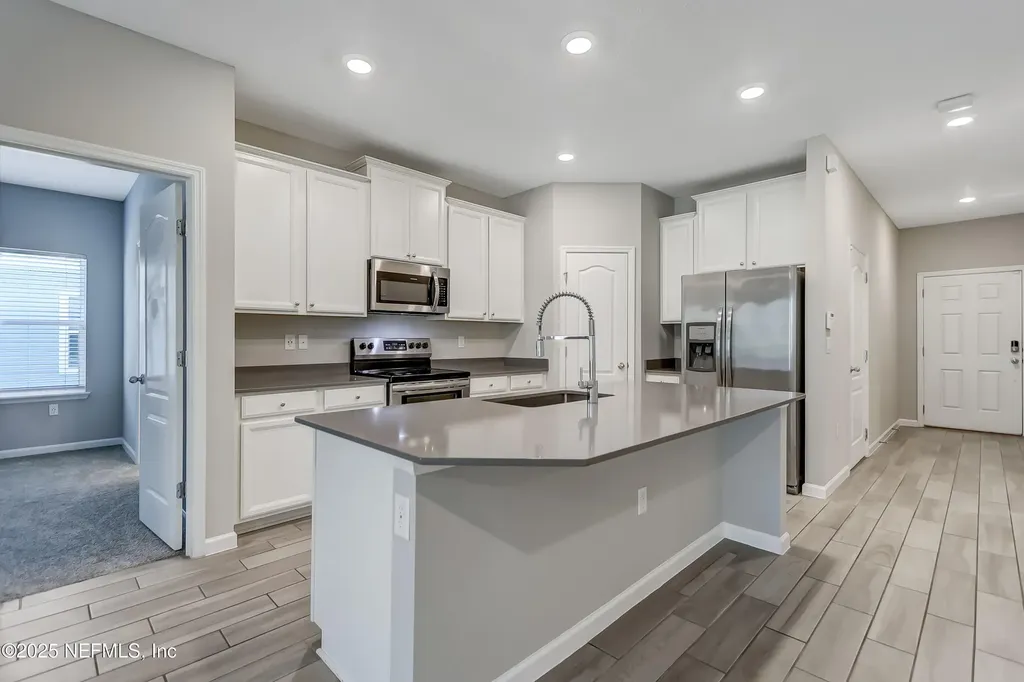 10167 Pavnes Creek Drive Jacksonville FL 32222