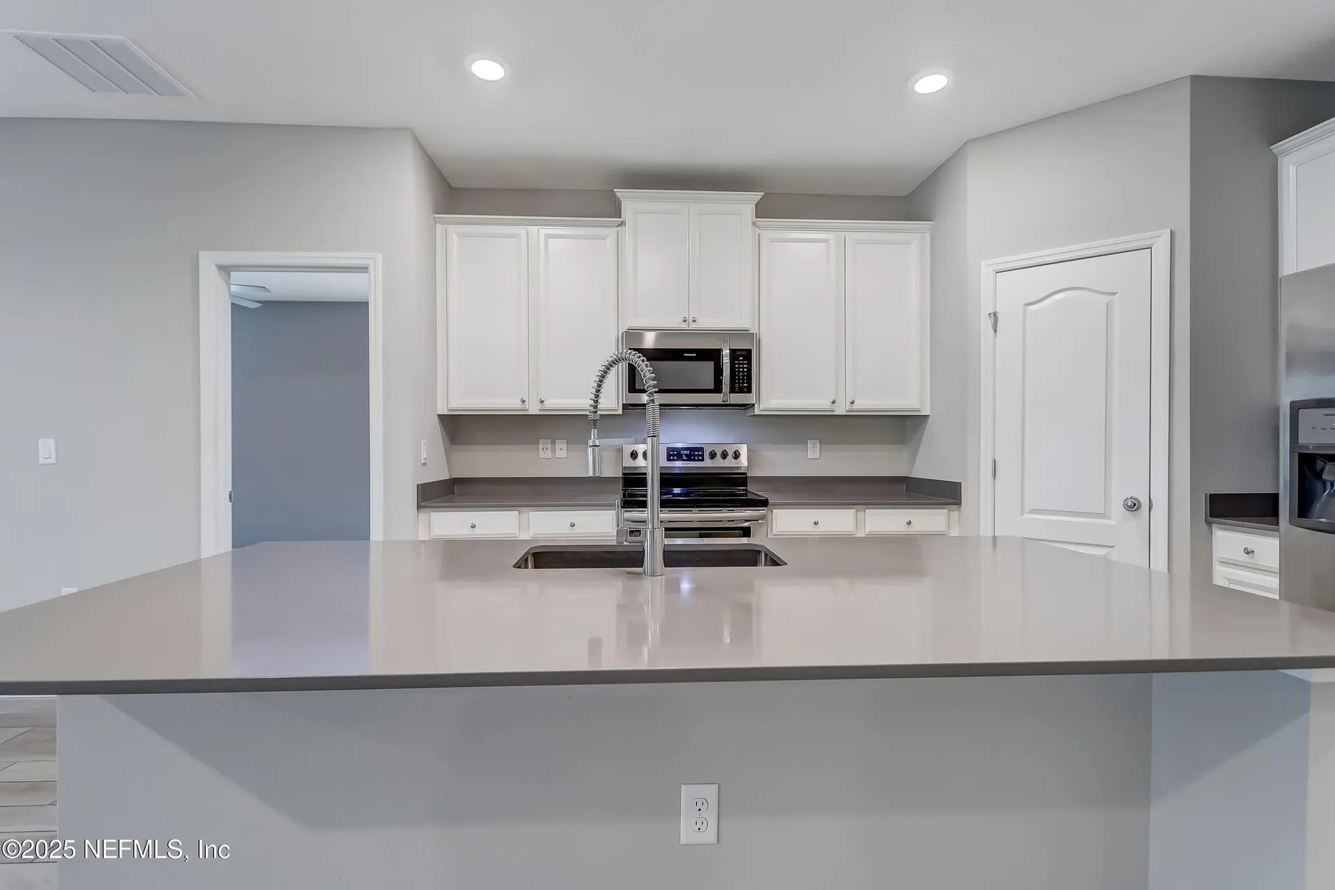 10167 Pavnes Creek Drive Jacksonville FL 32222