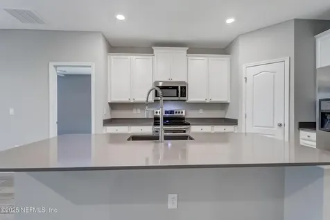 10167 Pavnes Creek Drive Jacksonville FL 32222