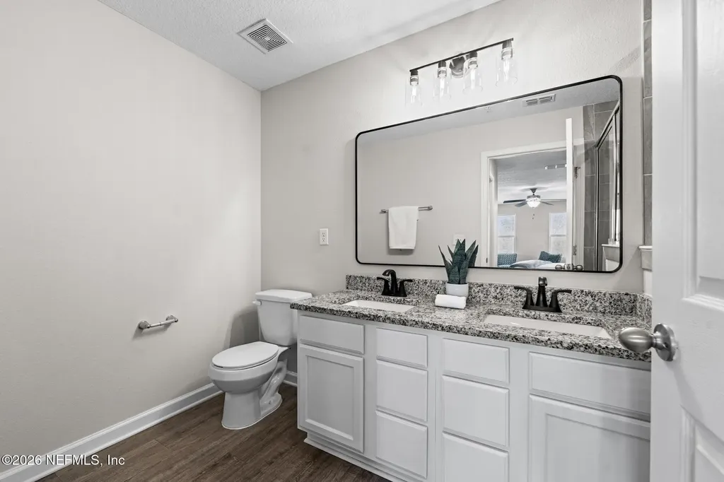 128 S 10th Street Jacksonville Beach FL 32250