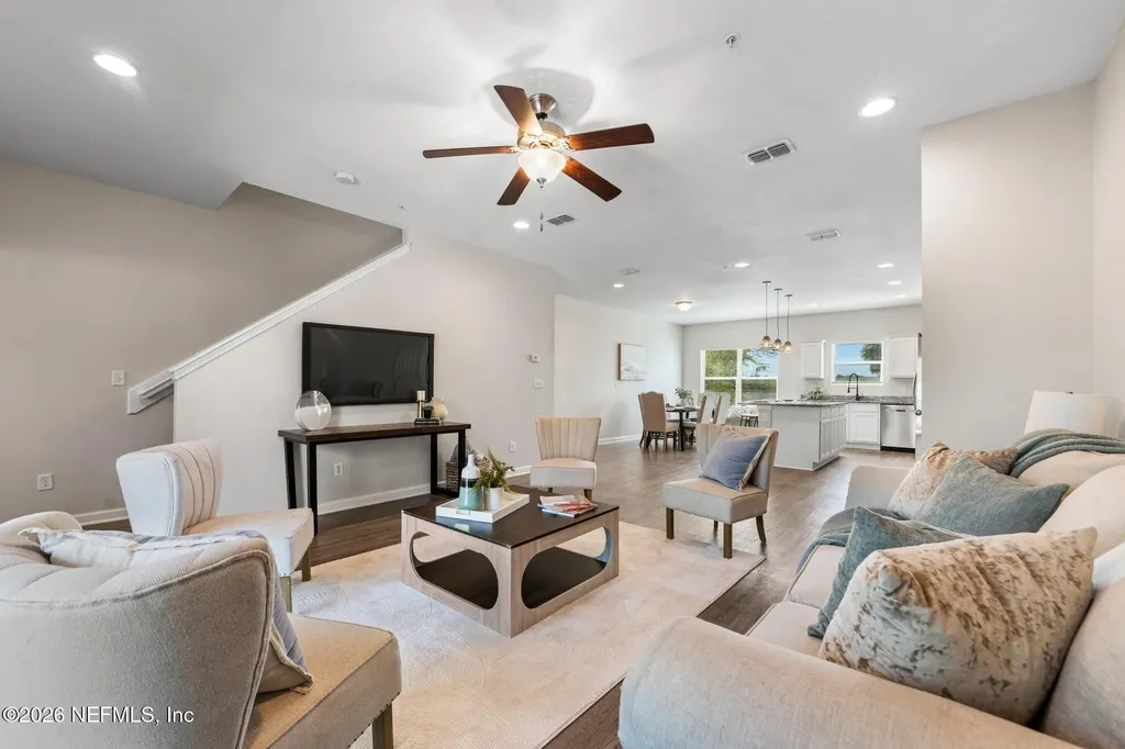 128 S 10th Street Jacksonville Beach FL 32250