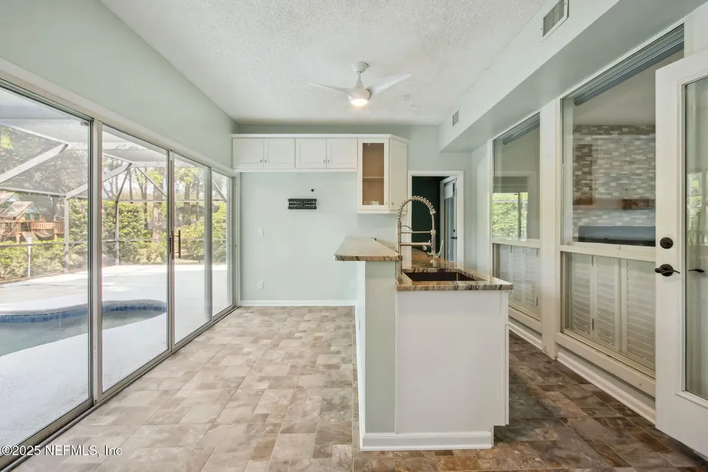 1856 Colonial Drive Green Cove Springs FL 32043