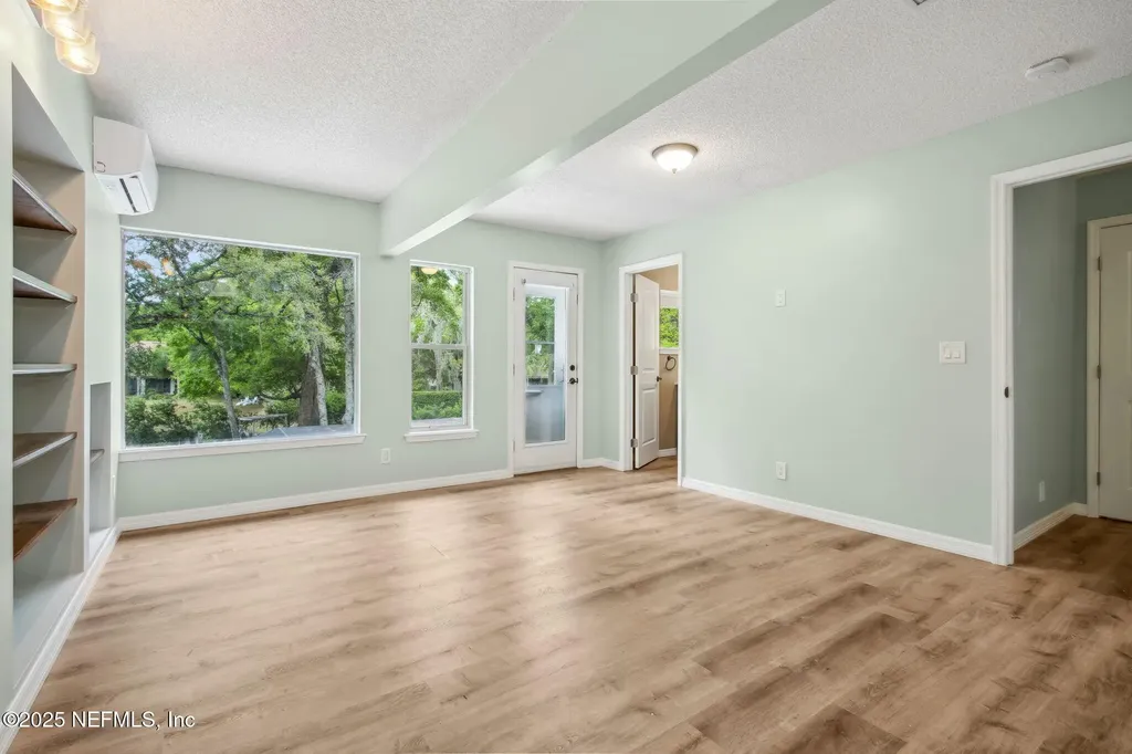 1856 Colonial Drive Green Cove Springs FL 32043
