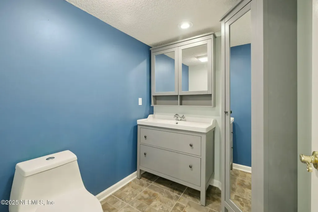 1856 Colonial Drive Green Cove Springs FL 32043