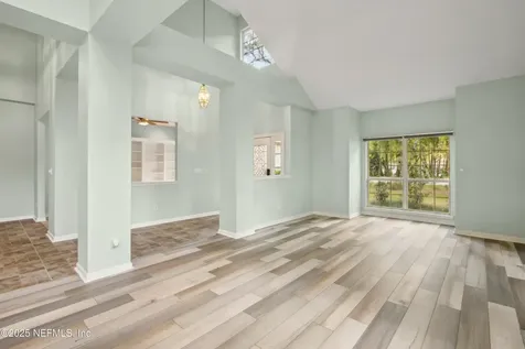 1856 Colonial Drive Green Cove Springs FL 32043