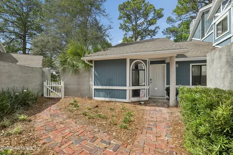8118 Baymeadows Circle E Jacksonville FL 32256