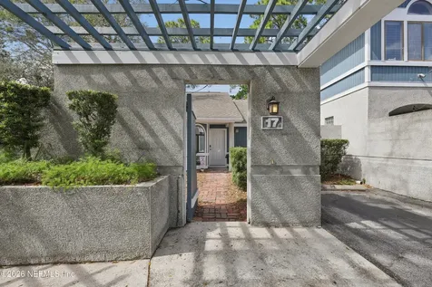8118 Baymeadows Circle E Jacksonville FL 32256