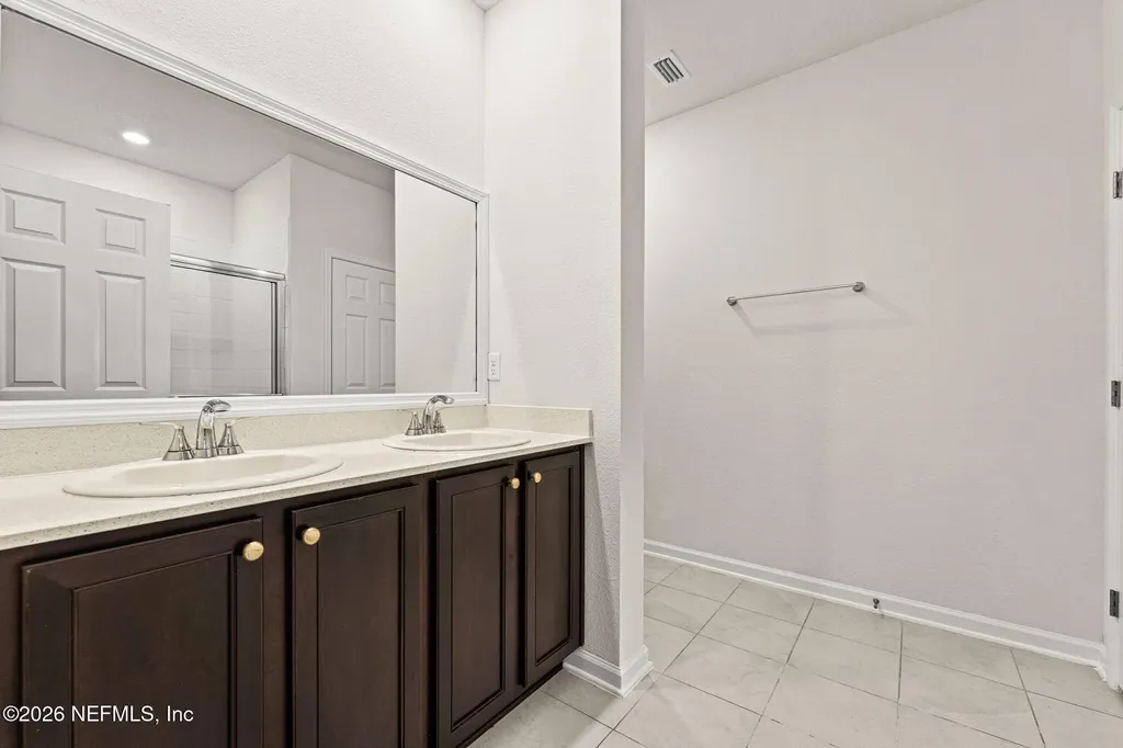 1346 Panther Lake Parkway Jacksonville FL 32221