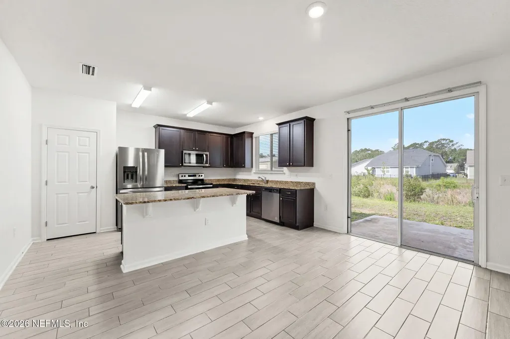 1346 Panther Lake Parkway Jacksonville FL 32221