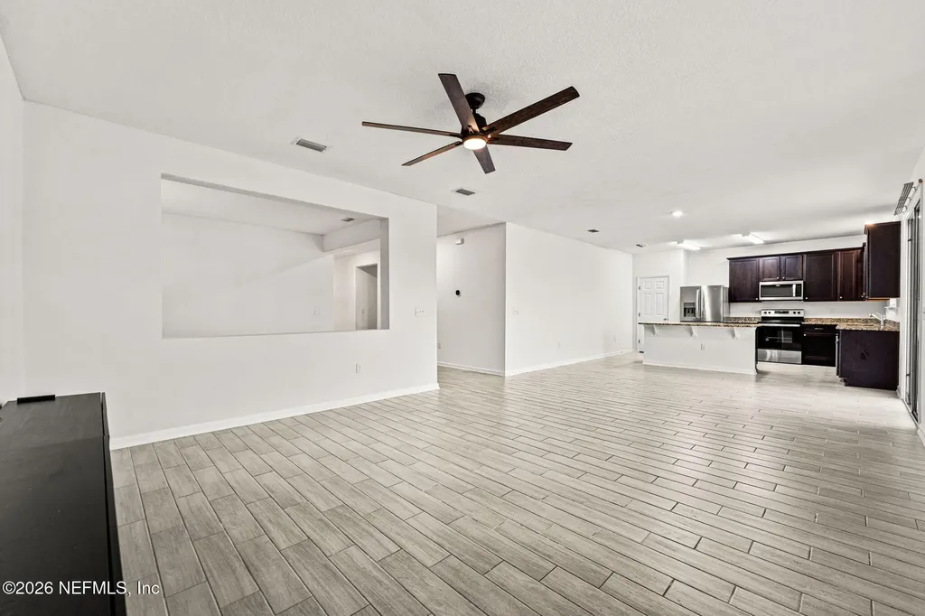 1346 Panther Lake Parkway Jacksonville FL 32221