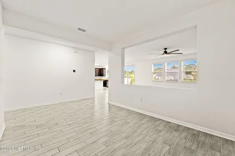 1346 Panther Lake Parkway Jacksonville FL 32221
