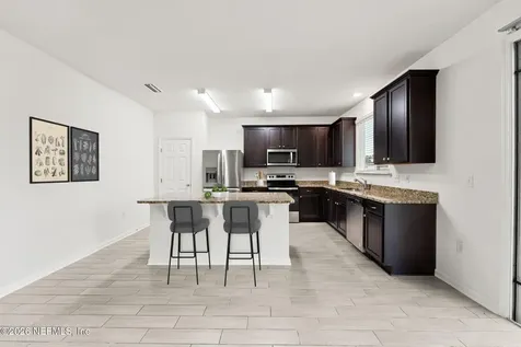 1346 Panther Lake Parkway Jacksonville FL 32221