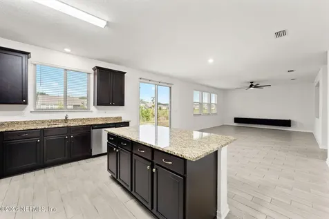 1346 Panther Lake Parkway Jacksonville FL 32221