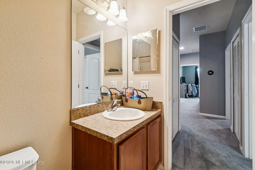 13687 Devan Lee Drive N Jacksonville FL 32226