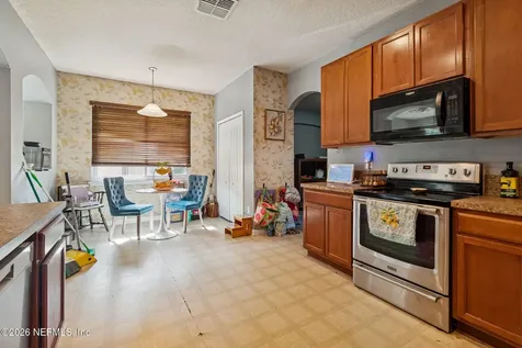 13687 Devan Lee Drive N Jacksonville FL 32226