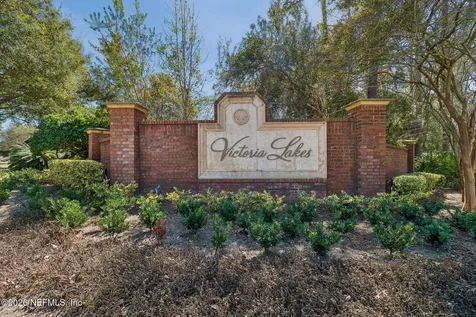 13687 Devan Lee Drive N Jacksonville FL 32226