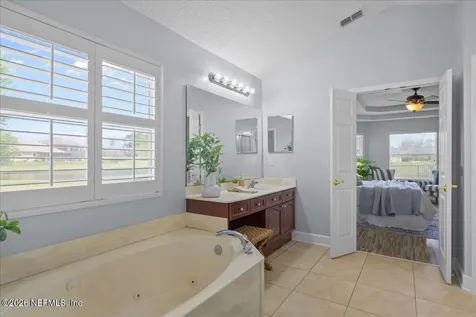 13637 Chipperfield Lane Jacksonville FL 32226